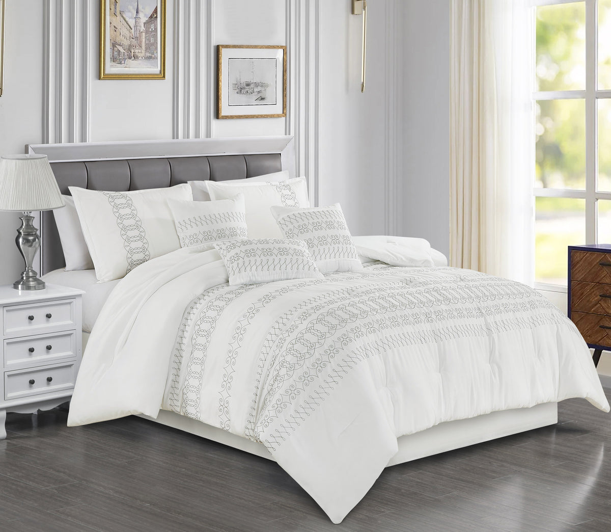 7 Pieces Comforter Set - CALIFORNIA